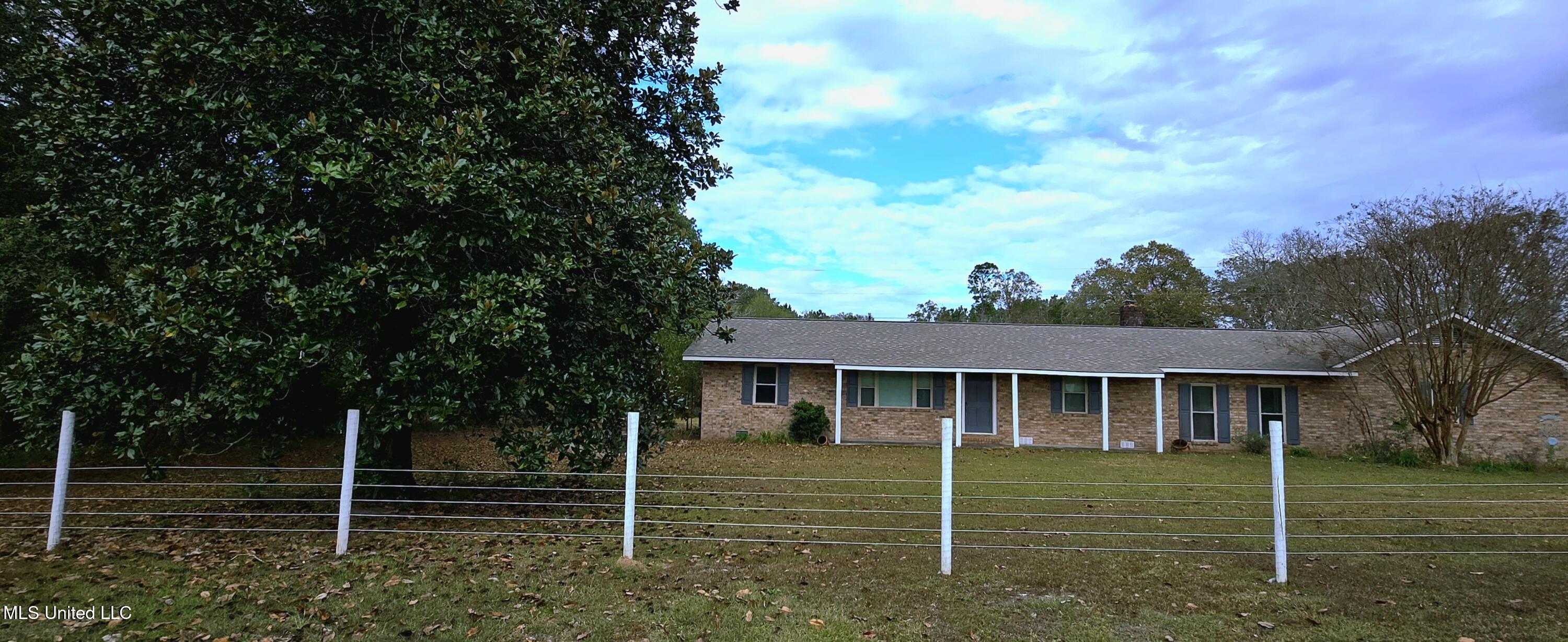 37 Good Hope Road Columbia, MS 39429 - Photo 75 of 127 20251129_131334