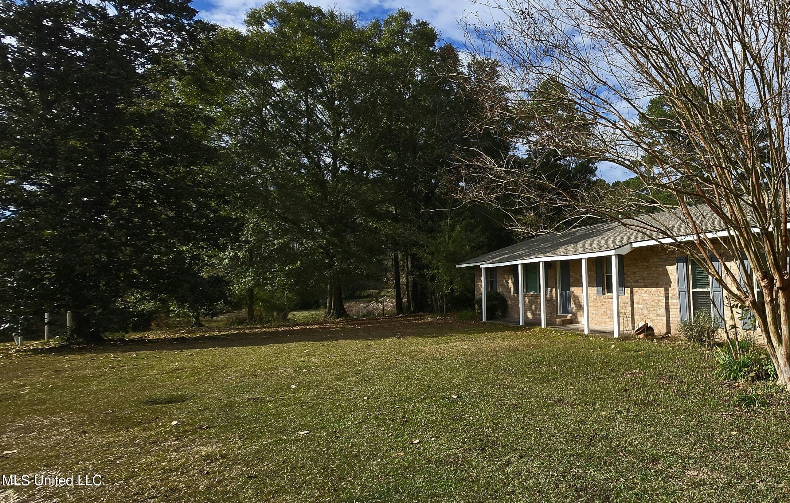 37 Good Hope Road Columbia, MS 39429 - Photo 81 of 127 20251129_132516