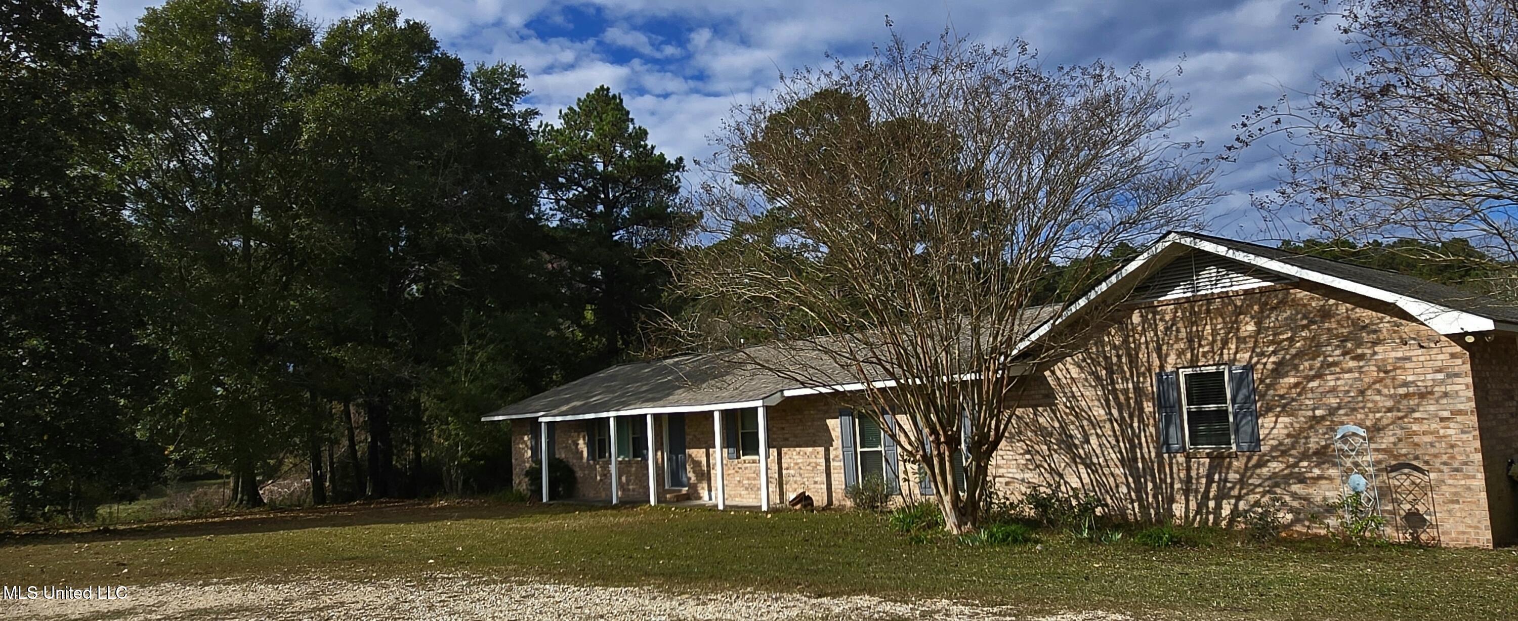 37 Good Hope Road Columbia, MS 39429 - Photo 82 of 127 20251129_132557