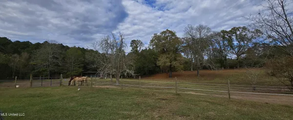 $265,000 | 37 Good Hope Road, Columbia, MS 39429