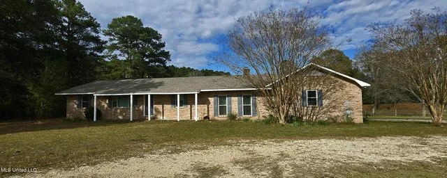 $299,000 | 37 Good Hope Road, Columbia, MS 39429