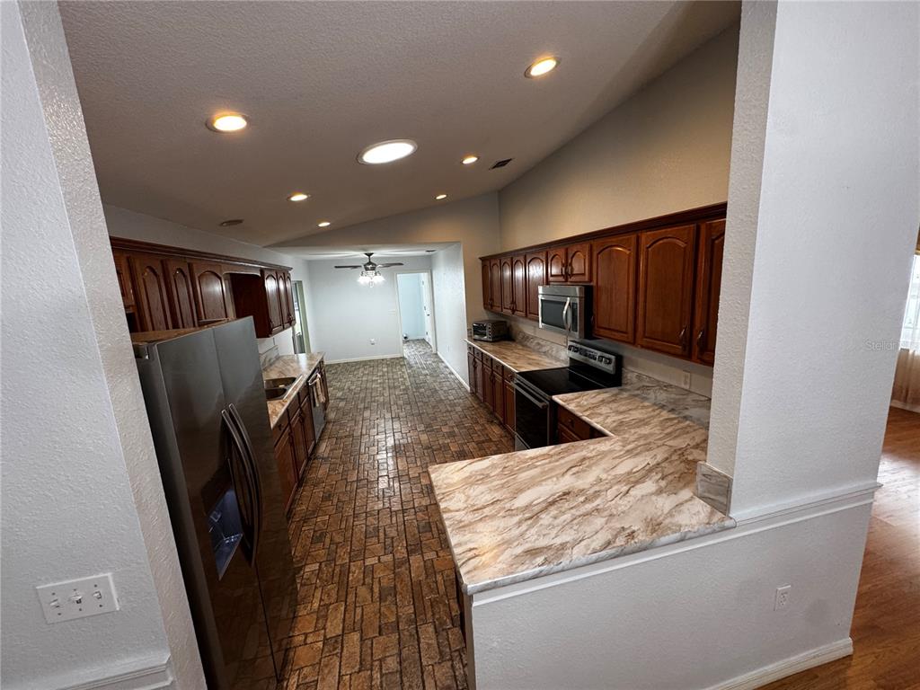 17522 Southeast 95th Circle Summerfield, FL 34491 - Photo 4 of 17