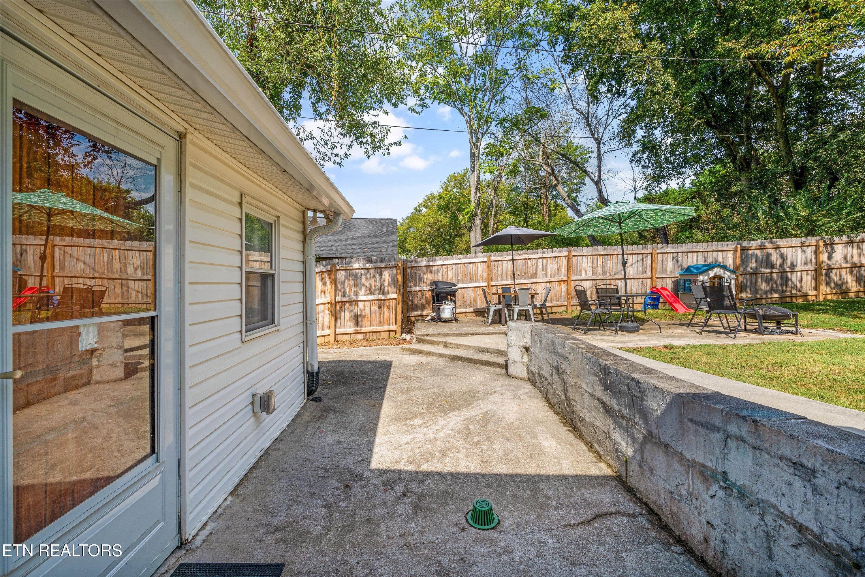 552 North Wright Road Alcoa, TN 37701 - Photo 22 of 34 29-552 N Wright Rd 03
