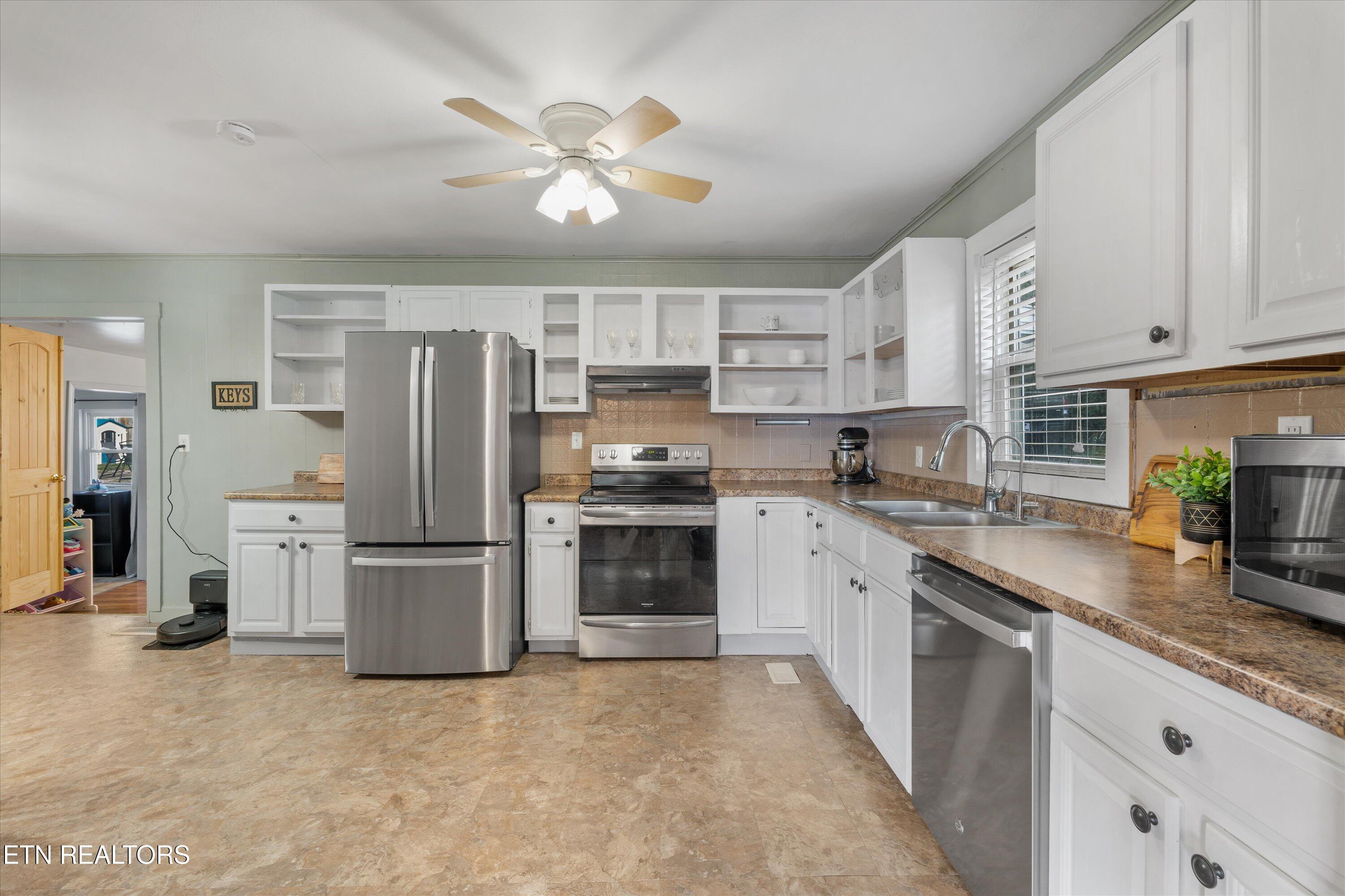 552 North Wright Road Alcoa, TN 37701 - Photo 10 of 34 16-552 N Wright Rd 20