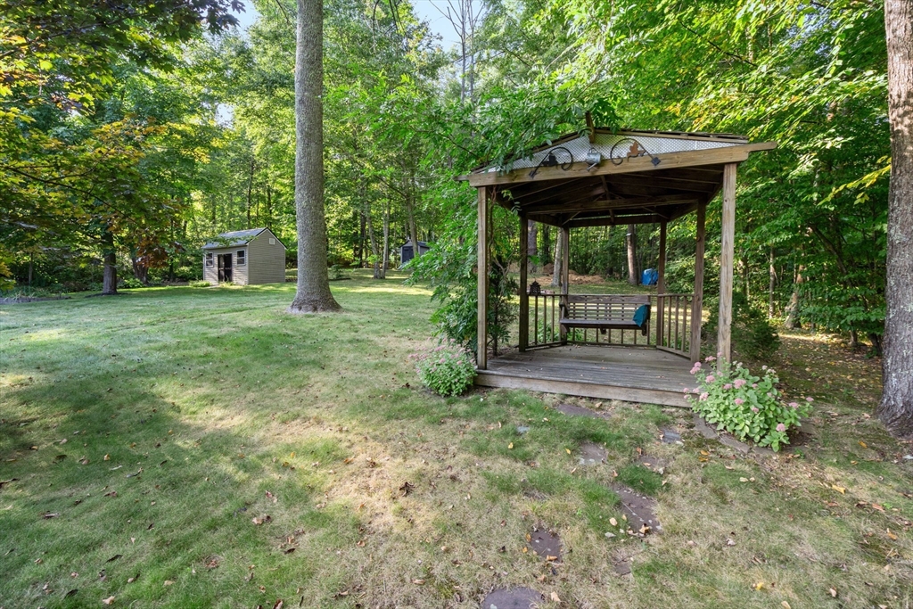 65 North Wales Road Holland, MA 01521 - Photo 34 of 37
