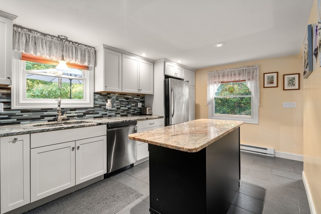 65 North Wales Road Holland, MA 01521 - Photo 10 of 37