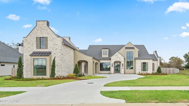 $1,450,000 | 619 Gunter Grass Court, Lafayette, LA 70508