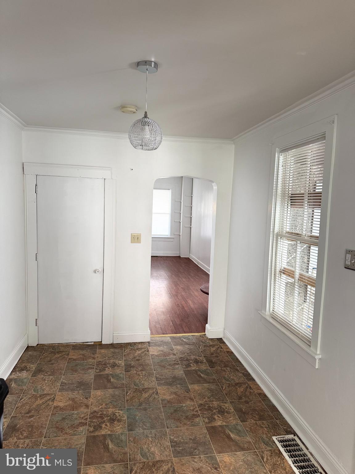 1060 Pike Street Reading, PA 19604 - Photo 7 of 11