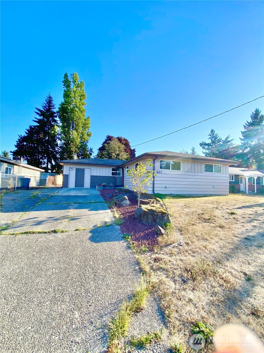 621 Southwest 132nd Street Burien, WA 98146 - Photo 1 of 30