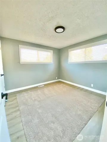 $3,250 | 621 Southwest 132nd Street, Burien, WA 98146