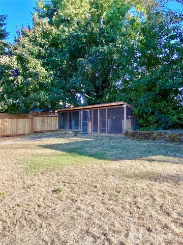 $3,250 | 621 Southwest 132nd Street, Burien, WA 98146