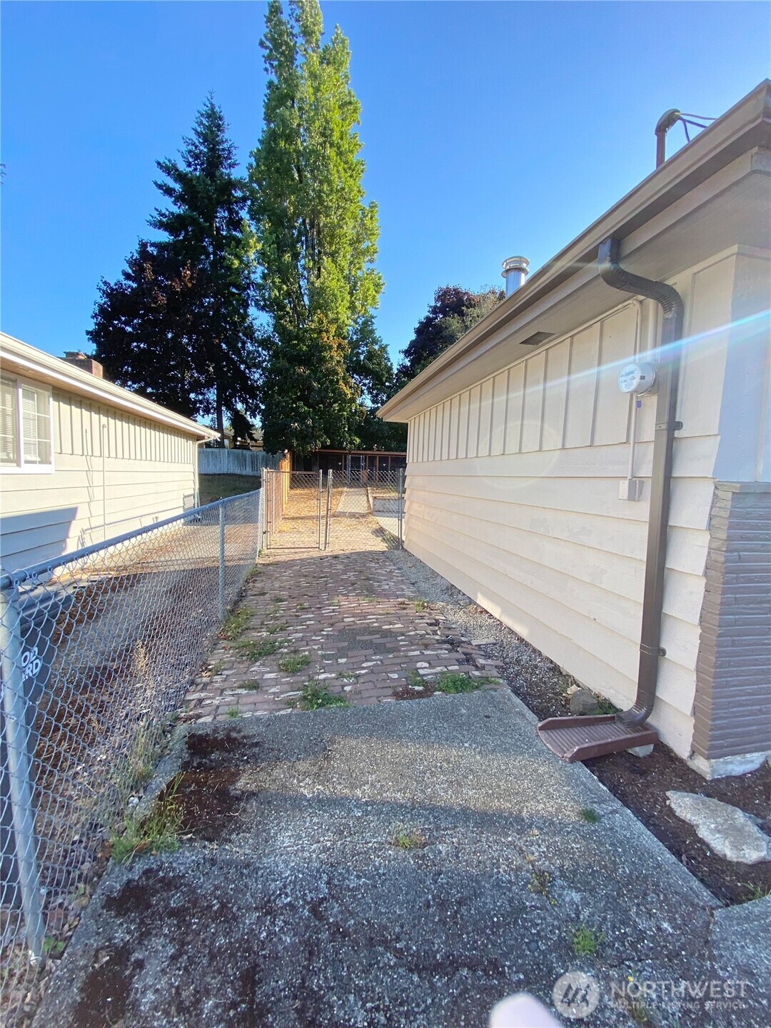 621 Southwest 132nd Street Burien, WA 98146 - Photo 23 of 30