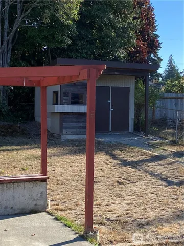 $3,250 | 621 Southwest 132nd Street, Burien, WA 98146