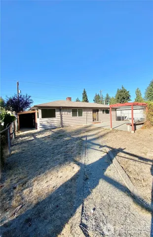 $3,250 | 621 Southwest 132nd Street, Burien, WA 98146