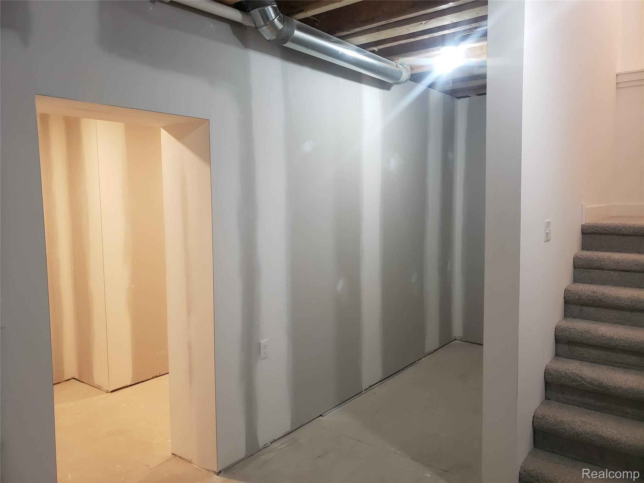 1602 Pug Road St. Clair, MI 48079 - Photo 30 of 35 30.jpg