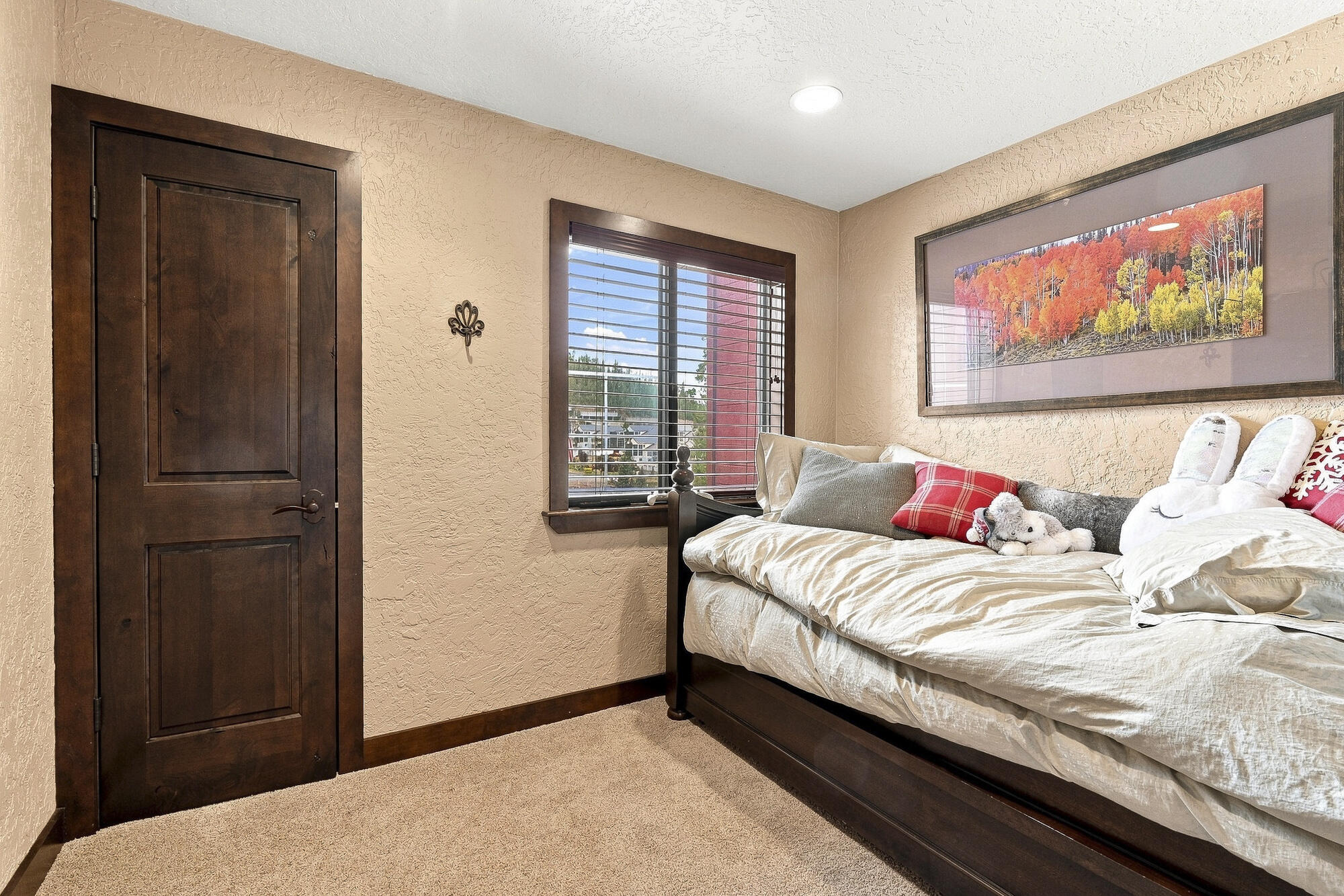 407 South Vasels Road, Unit 31 Brian Head, UT 84719 - Photo 20 of 26 Giant Steps #31-29