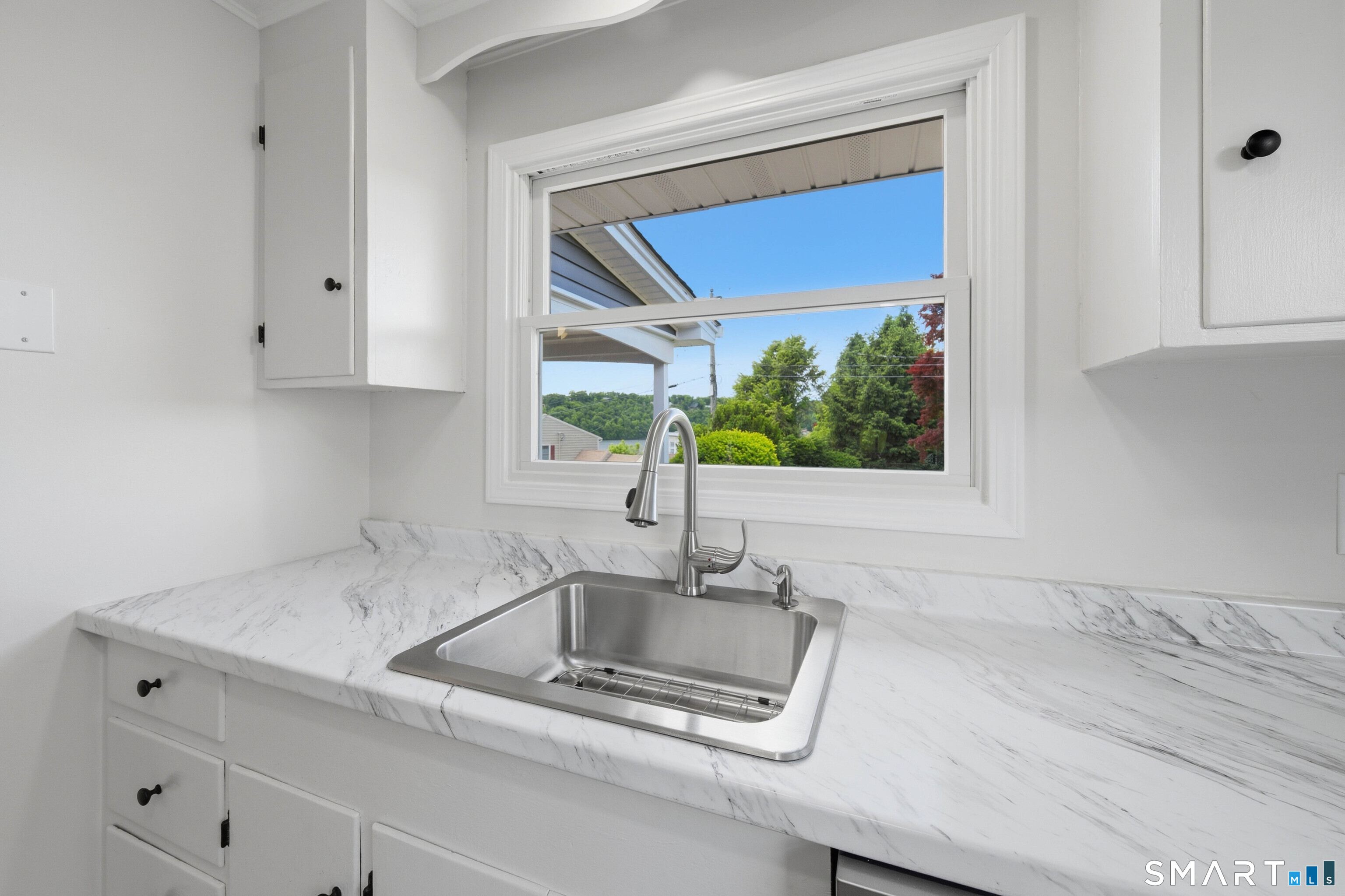 5 Lilac Lane Brookfield, CT 06804 - Photo 12 of 27