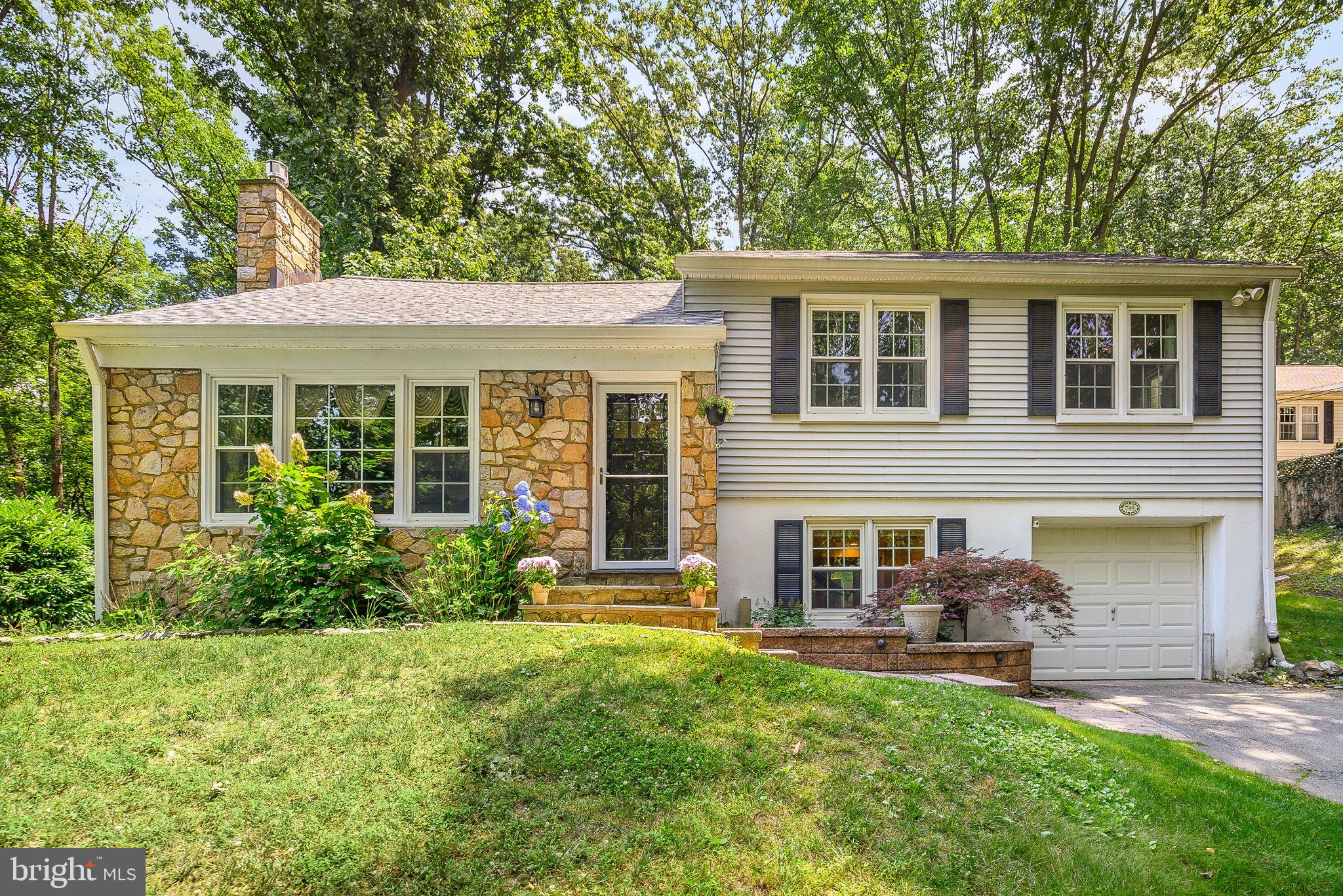 749 Old Eagle School Road Wayne, PA 19087 - Photo 1 of 30