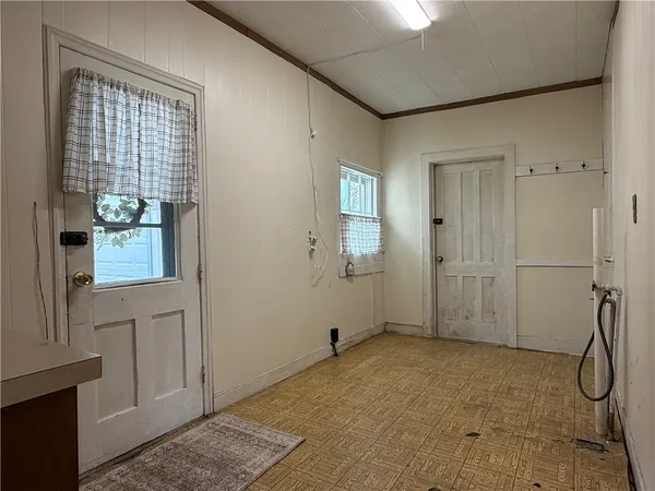 $220,000 | 472 East Main Street, Winfield, NY 13491