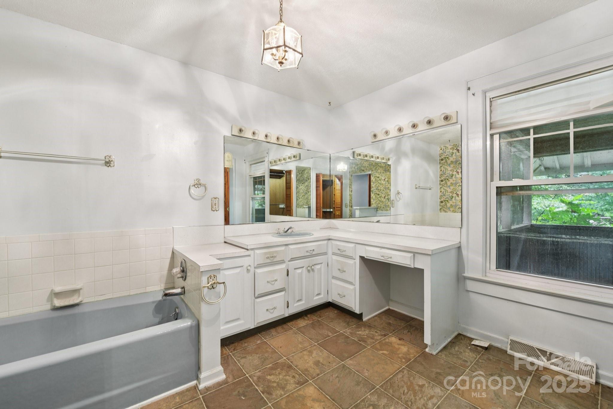 1110 Rogers Lake Road Kannapolis, NC 28081 - Photo 17 of 24 Gallery Image 17