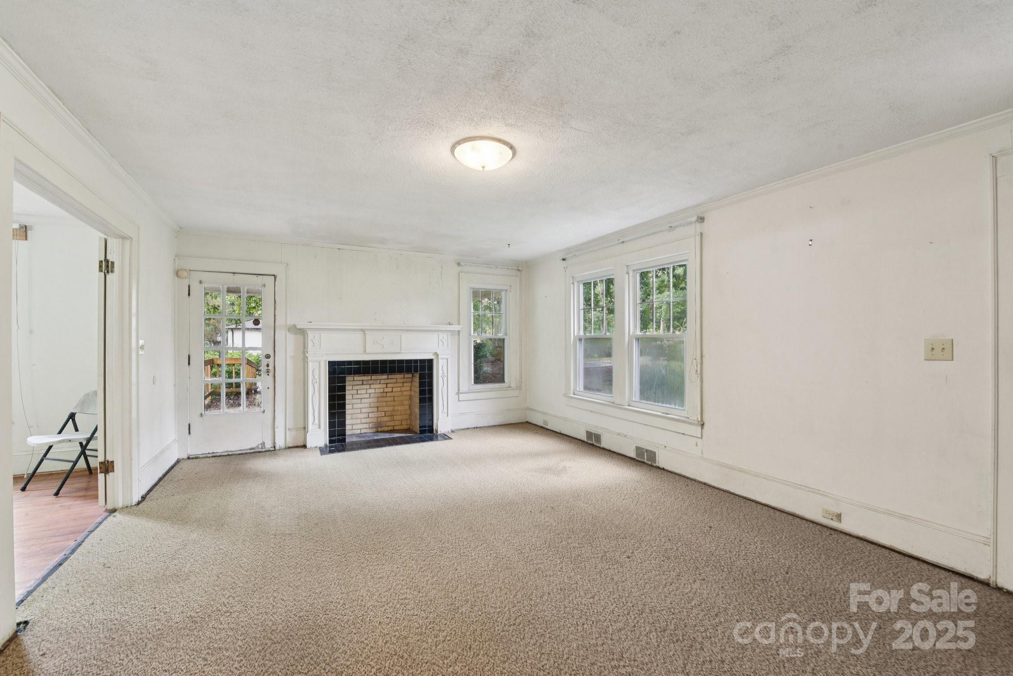 1110 Rogers Lake Road Kannapolis, NC 28081 - Photo 3 of 24 Gallery Image 3