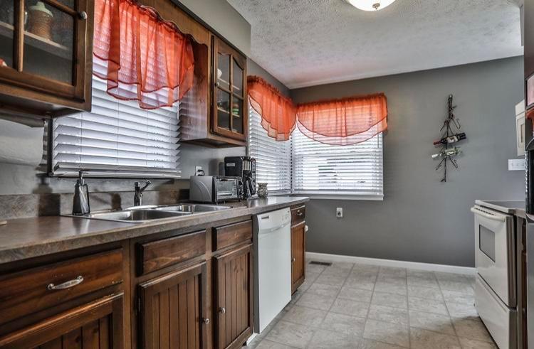 310 Lewis Road Circleville, OH 43113 - Photo 8 of 23 Gallery Image 8