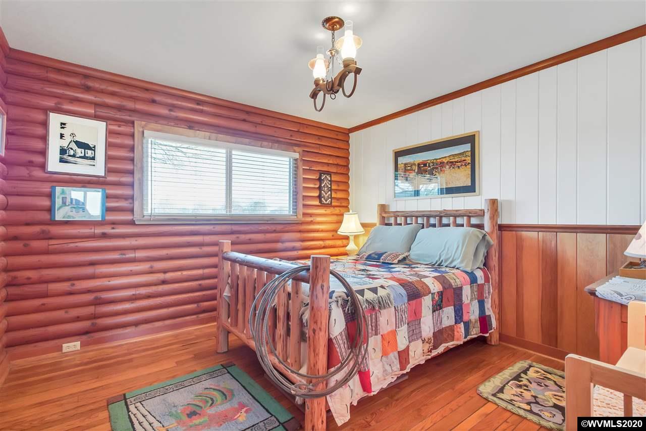 610 Ellingson Road Southeast Albany, OR 97322 - Photo 14 of 29 Gallery Image 14