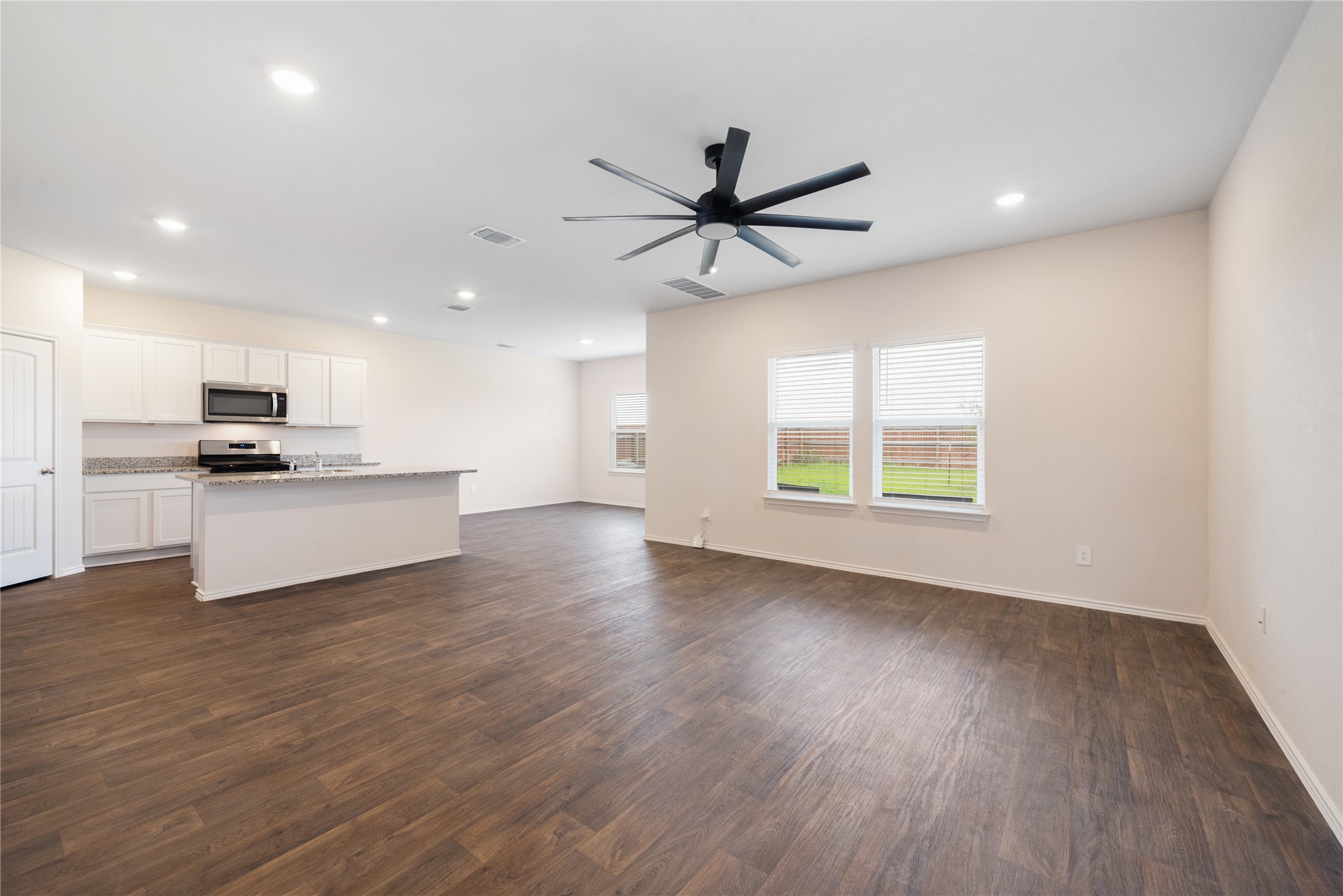 321 Sandringham Loop Kyle, TX 78640 - Photo 5 of 25