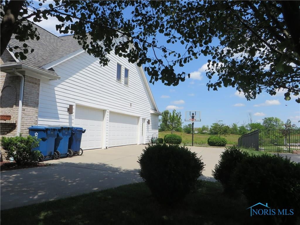 5861 Waterville Monclova Road Waterville, OH 43566 - Photo 28 of 34 Gallery Image 28