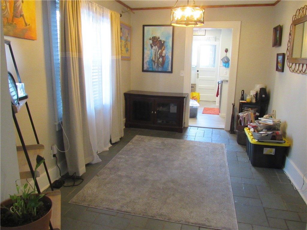 22 Parkwood Road Rochester, NY 14615 - Photo 5 of 21 Gallery Image 5