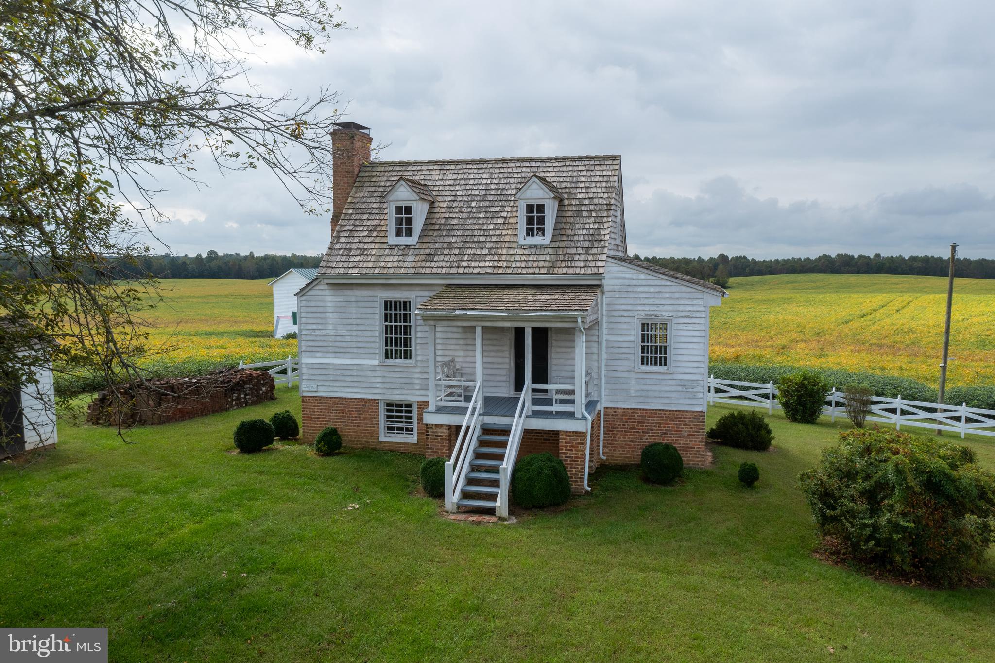 22329 Old Stage Road Milford, VA 22514 - Photo 10 of 20 Pendleton House