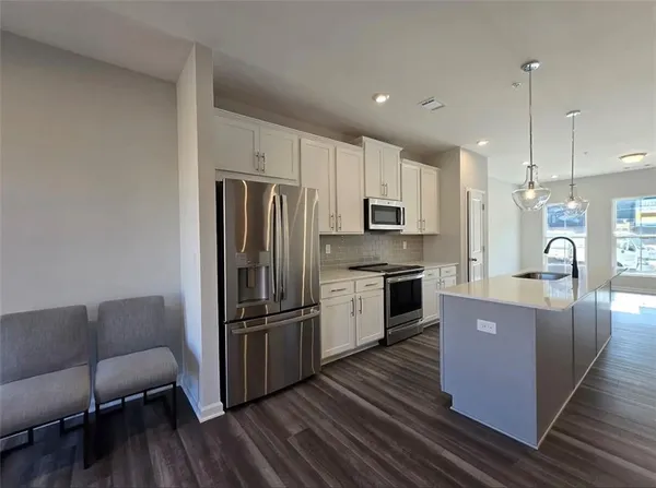 $2,700 | 341 Skylar Court Southeast, Atlanta, GA 30315