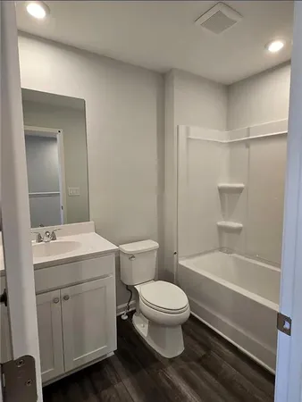$2,700 | 341 Skylar Court Southeast, Atlanta, GA 30315