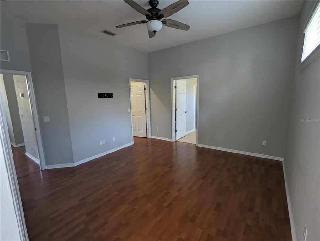 8608 Southwest 77th Avenue Gainesville, FL 32608 - Photo 13 of 40