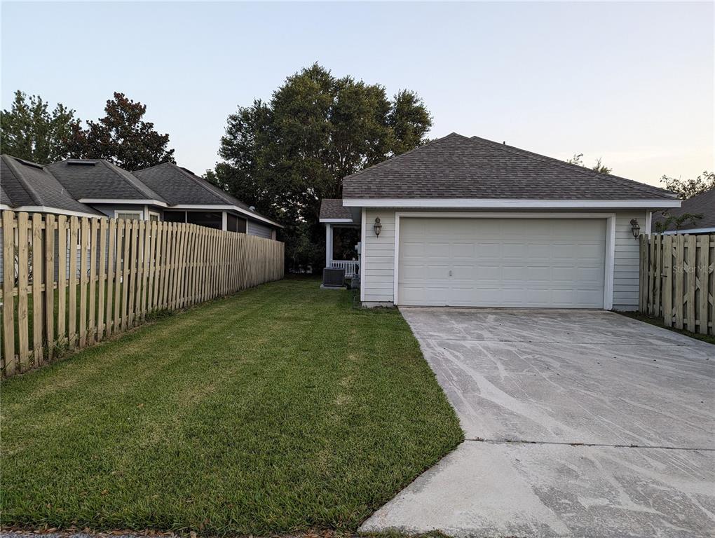 8608 Southwest 77th Avenue Gainesville, FL 32608 - Photo 36 of 40