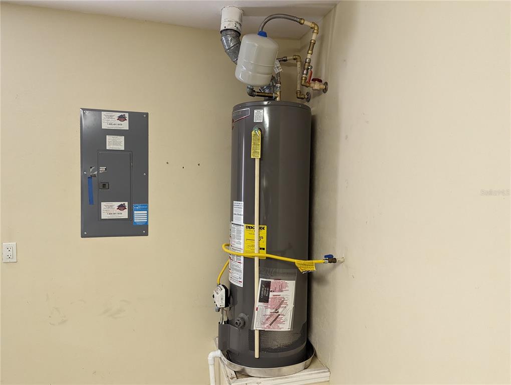 8608 Southwest 77th Avenue Gainesville, FL 32608 - Photo 39 of 40