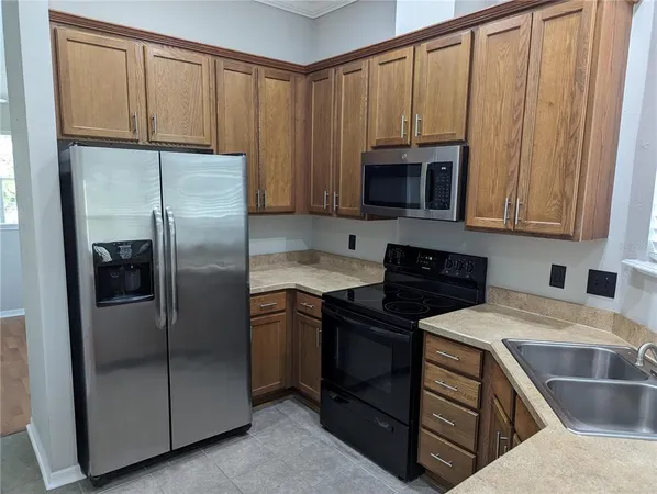 $2,150 | 8608 Southwest 77th Avenue, Gainesville, FL 32608