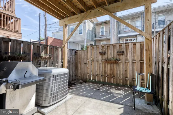 $2,900 | 607 South Streeper Street, Baltimore, MD 21224