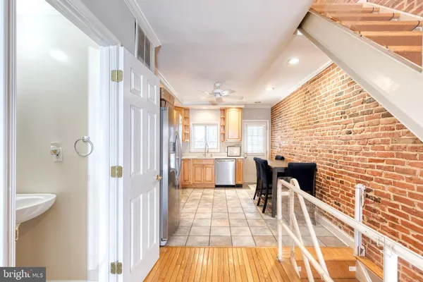 $2,900 | 607 South Streeper Street, Baltimore, MD 21224