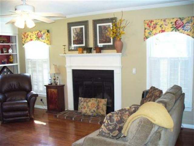 505 Allenby Road Anderson, SC 29621 - Photo 2 of 18
