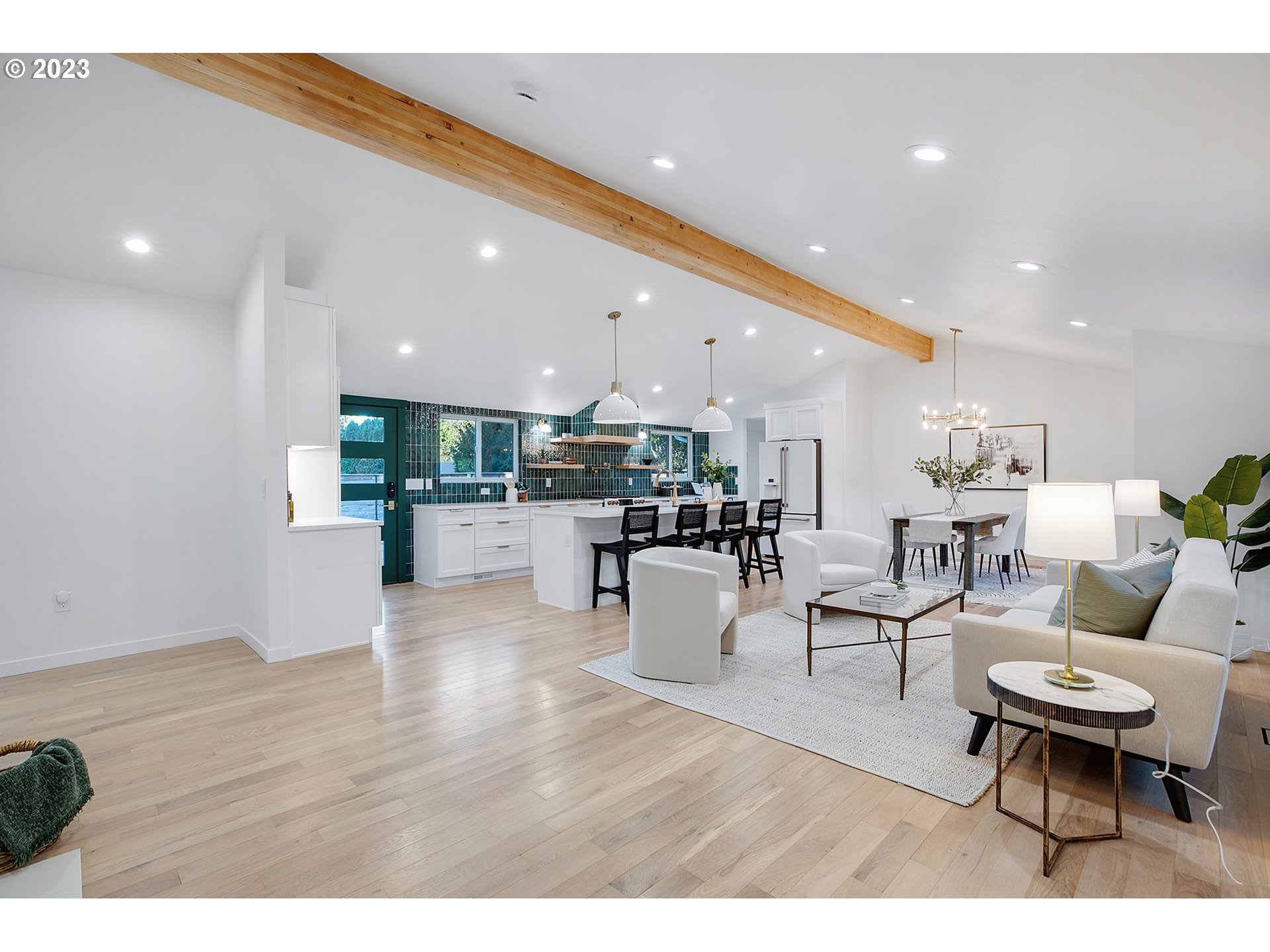 9906 Northwest Leahy Road Portland, OR 97229 - Photo 11 of 36