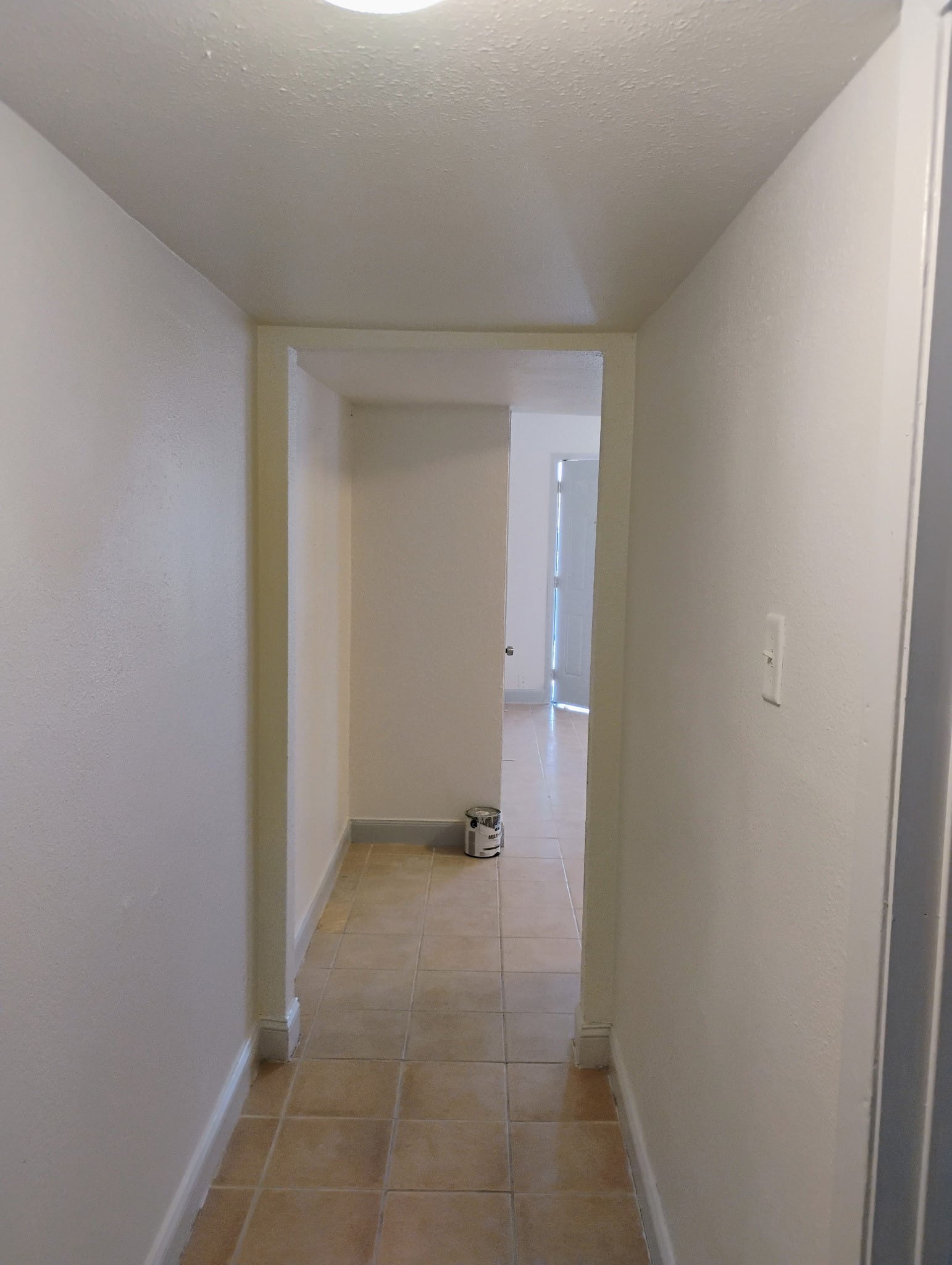 3002 Market Street, Unit 1 Houston, TX 77020 - Photo 5 of 10 a view of an empty room