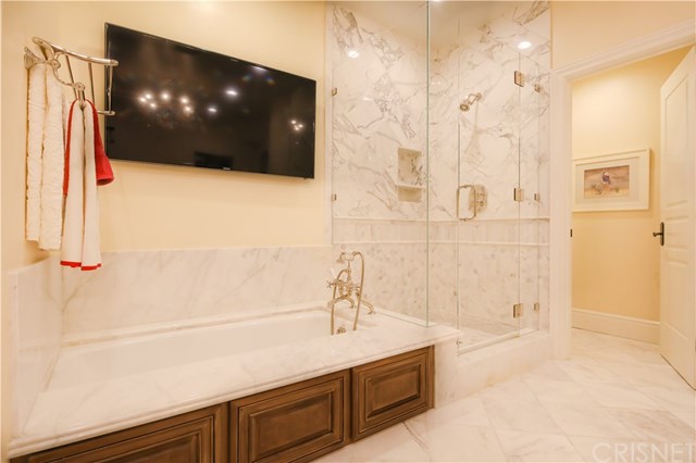 26801 Cezanne Lane Valencia, CA 91355 - Photo 19 of 49