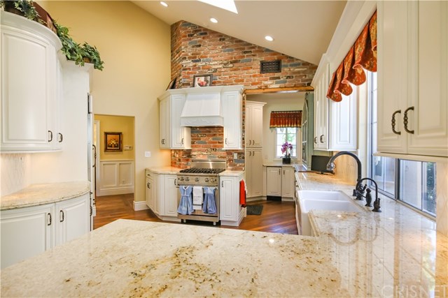 26801 Cezanne Lane Valencia, CA 91355 - Photo 4 of 49