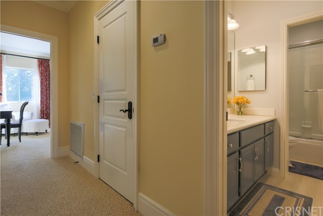 26801 Cezanne Lane Valencia, CA 91355 - Photo 37 of 49