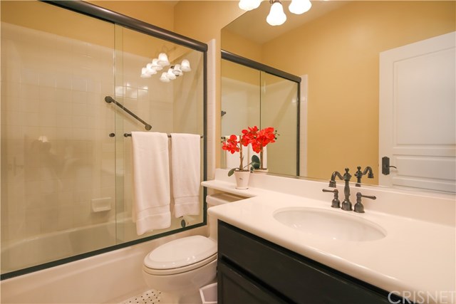 26801 Cezanne Lane Valencia, CA 91355 - Photo 39 of 49