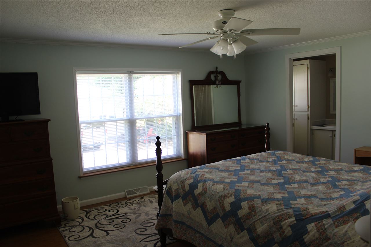 131 Eagle Drive Rochester, NH 03868 - Photo 7 of 27