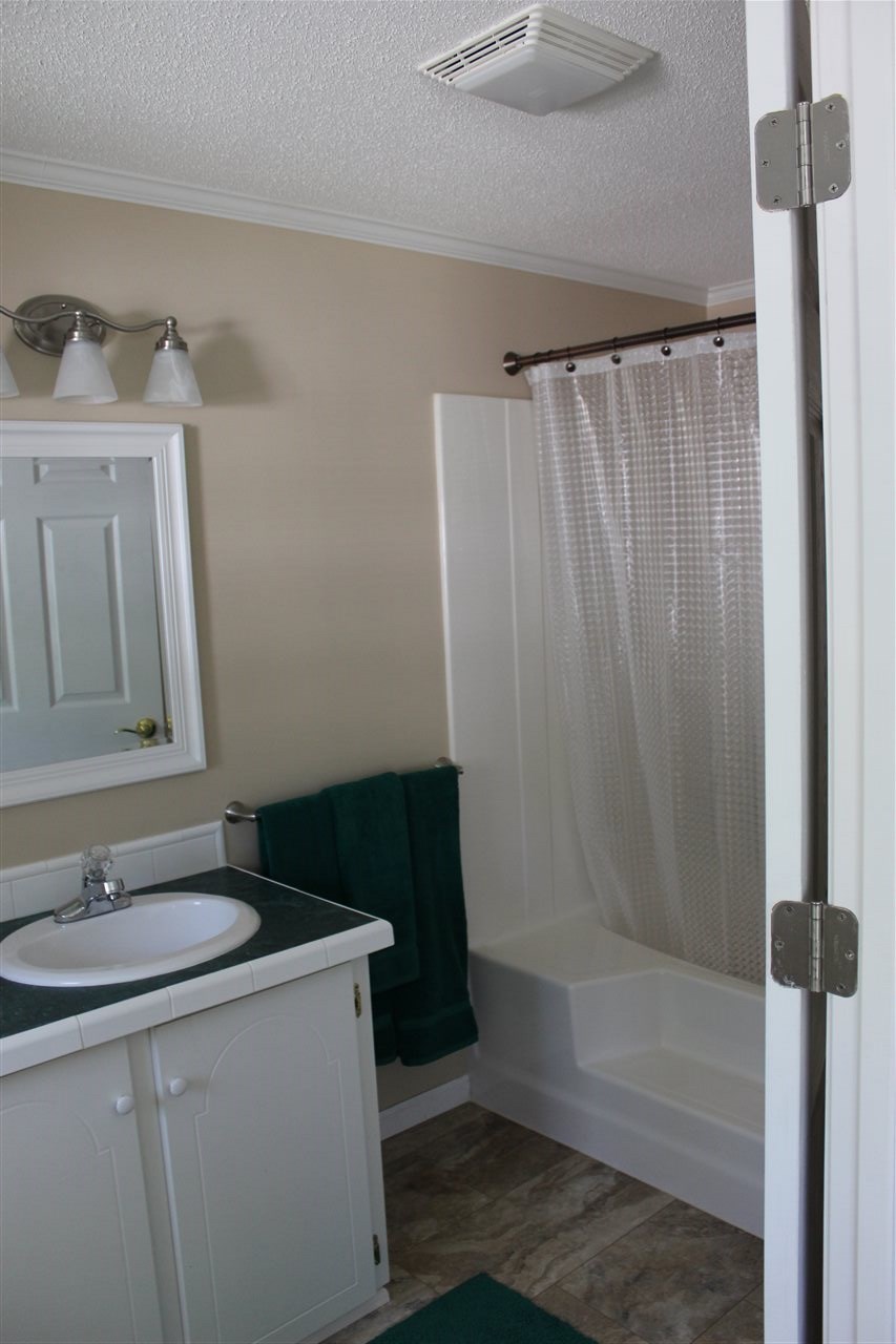 131 Eagle Drive Rochester, NH 03868 - Photo 10 of 27