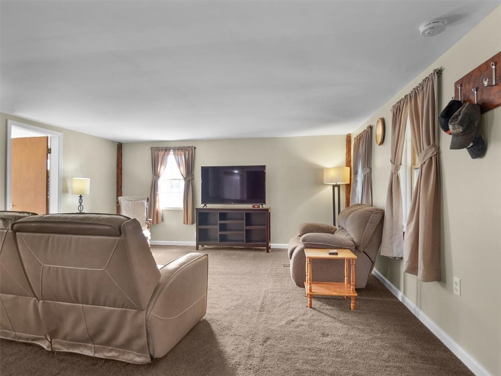 4766 Williamson Road Marion, NY 14505 - Photo 11 of 50