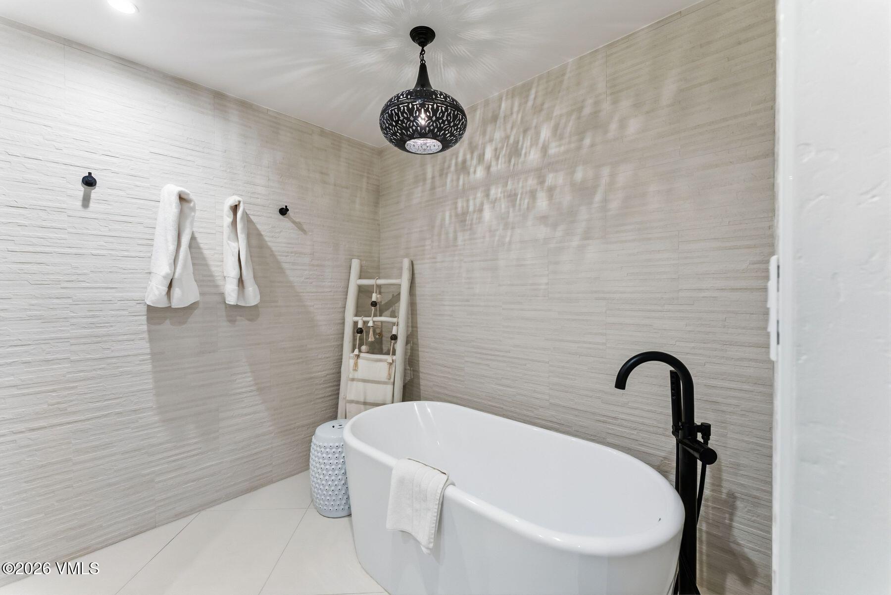 23 Bachelor Gulch Road Beaver Creek, CO 81620 - Photo 22 of 47 photo_online_022